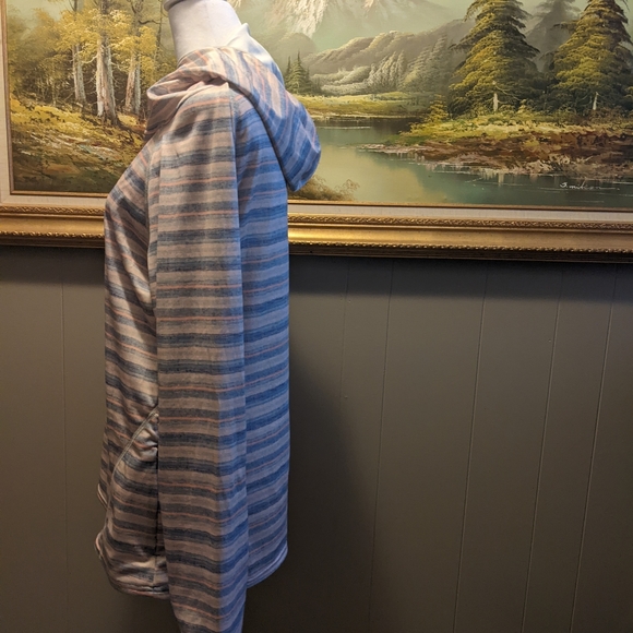 Patagonia Long Sleeve Hooded Top L - Picture 7 of 10